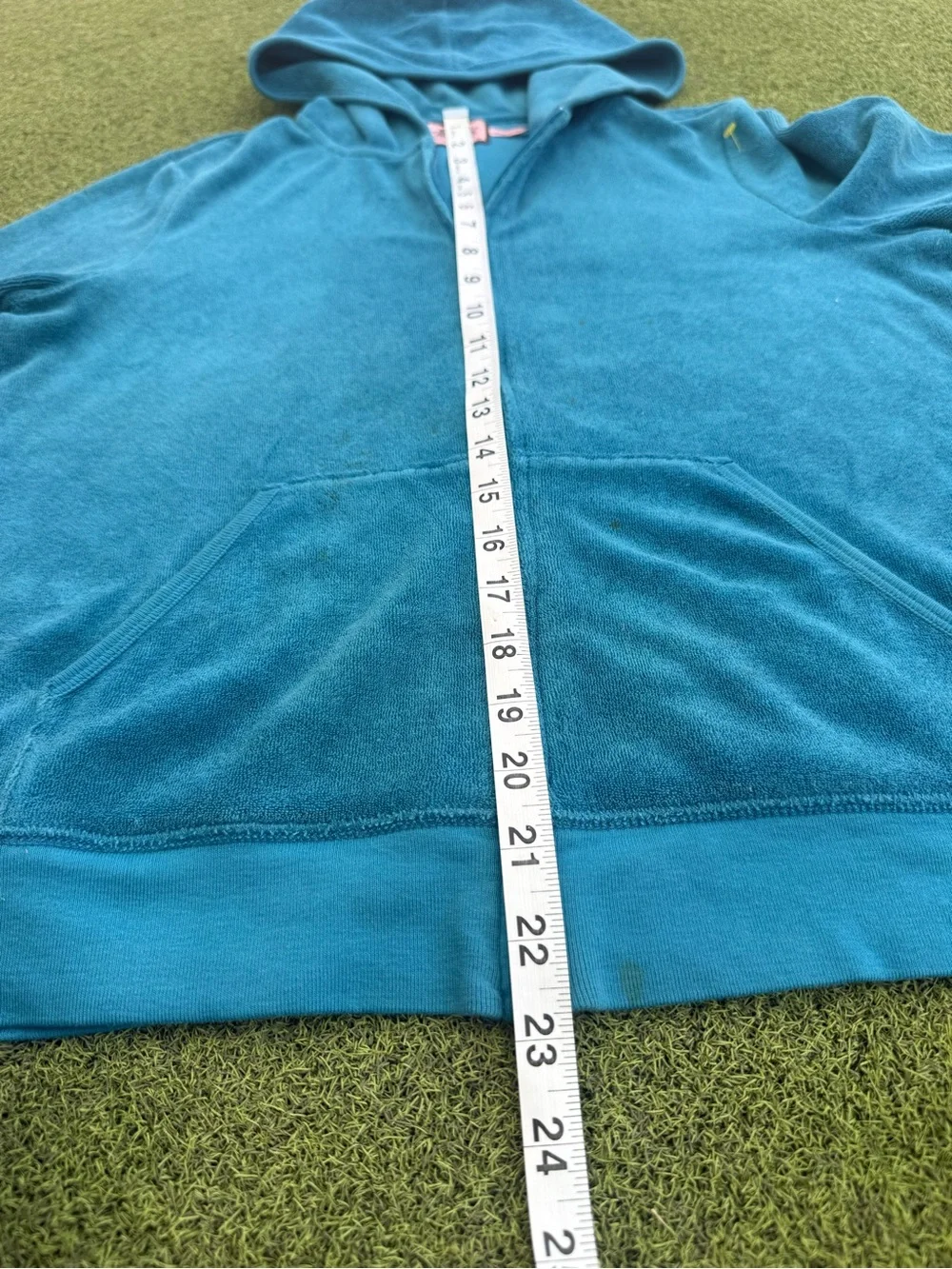 RARE VINTAGE 2000s Y2K JUICY COUTURE GRAPHIC LIGHT BLUE VELVET TRENDY ZIP UP